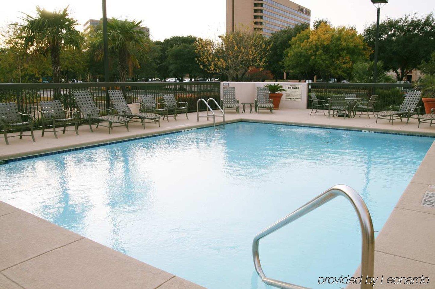 Hampton By Hilton Austin South - I-35 & Ben White Hotel Facilities photo