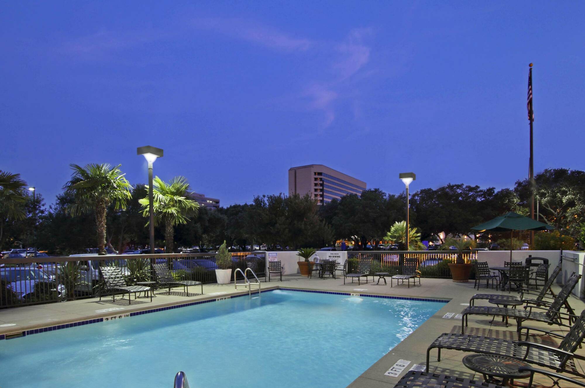 Hampton By Hilton Austin South - I-35 & Ben White Hotel Exterior photo